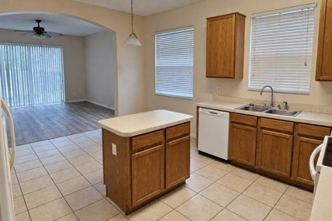 Villa ou maison à louer à Orlando, Floride: 3 chambres, 181.35 m2 № 2430543 - photo 15