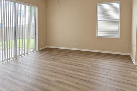 Villa ou maison à louer à Orlando, Floride: 3 chambres, 181.35 m2 № 2430543 - photo 11