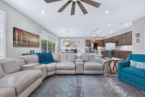 House in OCALA PRESERVE in Ocala, Florida 3 bedrooms, 219.25 sq.m. № 2355021 - photo 5