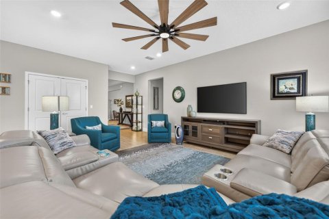 House in OCALA PRESERVE in Ocala, Florida 3 bedrooms, 219.25 sq.m. № 2355021 - photo 8
