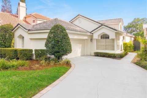 House in Lake Mary, Florida 2 bedrooms, 160.63 sq.m. № 2294846