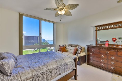 Condominio en venta en Clearwater, Florida, 2 dormitorios, 163.97 m2 № 1906604 - foto 16