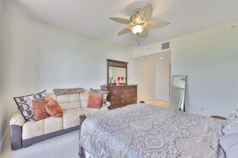 Condominio en venta en Clearwater, Florida, 2 dormitorios, 163.97 m2 № 1906604 - foto 17