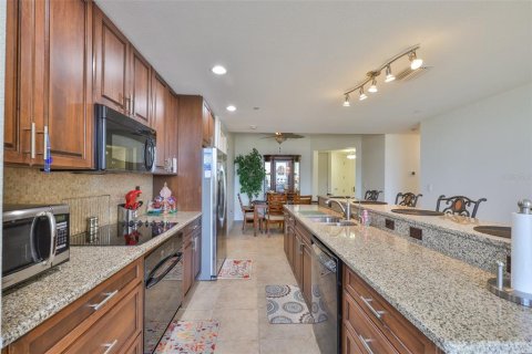 Condominio en venta en Clearwater, Florida, 2 dormitorios, 163.97 m2 № 1906604 - foto 5