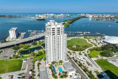 Condominio en venta en Clearwater, Florida, 2 dormitorios, 163.97 m2 № 1906604 - foto 30