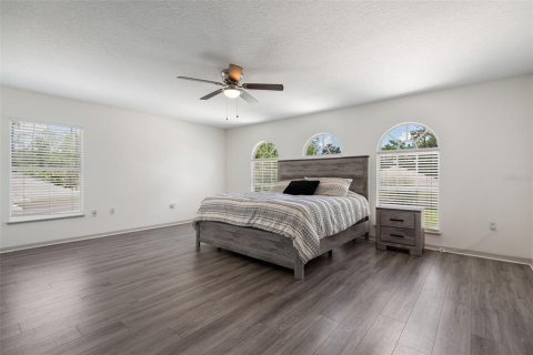 Villa ou maison à vendre à Palm Coast, Floride: 5 chambres, 278.52 m2 № 2091934 - photo 18