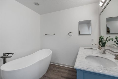 Villa ou maison à vendre à Palm Coast, Floride: 5 chambres, 278.52 m2 № 2091934 - photo 20