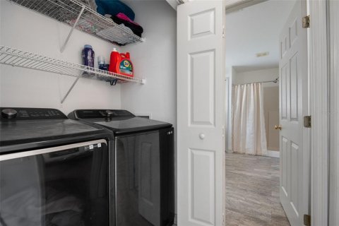 Villa ou maison à vendre à Palm Coast, Floride: 5 chambres, 278.52 m2 № 2091934 - photo 30