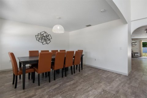 Villa ou maison à vendre à Palm Coast, Floride: 5 chambres, 278.52 m2 № 2091934 - photo 11