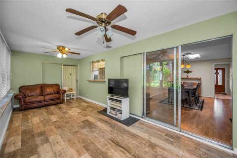 Villa ou maison à vendre à Clearwater, Floride: 3 chambres, 170.57 m2 № 2113028 - photo 19