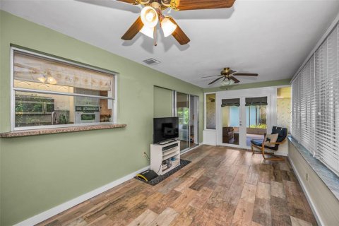 Villa ou maison à vendre à Clearwater, Floride: 3 chambres, 170.57 m2 № 2113028 - photo 18