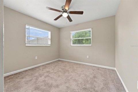 Villa ou maison à vendre à Sarasota, Floride: 3 chambres, 113.81 m2 № 2408744 - photo 22