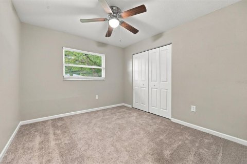 Villa ou maison à vendre à Sarasota, Floride: 3 chambres, 113.81 m2 № 2408744 - photo 21