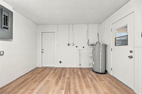 Villa ou maison à vendre à Sarasota, Floride: 3 chambres, 113.81 m2 № 2408744 - photo 17