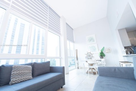 Купить кондоминиум в Майами-Бич, Флорида 1 спальня, 53.88м2, № 1961708 - фото 20