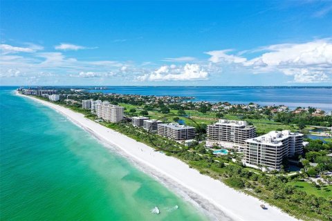 Copropriété à vendre à Longboat Key, Floride: 3 chambres, 220.64 m2 № 1525778 - photo 1
