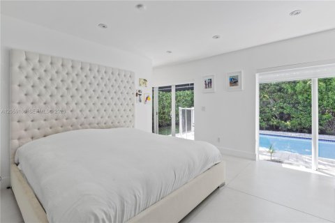 Villa ou maison à louer à Key Biscayne, Floride: 4 chambres, 204.01 m2 № 2169479 - photo 21