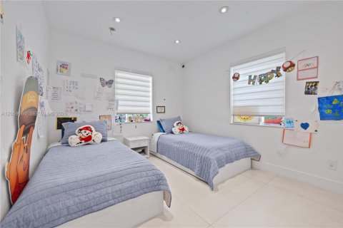 Villa ou maison à louer à Key Biscayne, Floride: 4 chambres, 204.01 m2 № 2169479 - photo 17