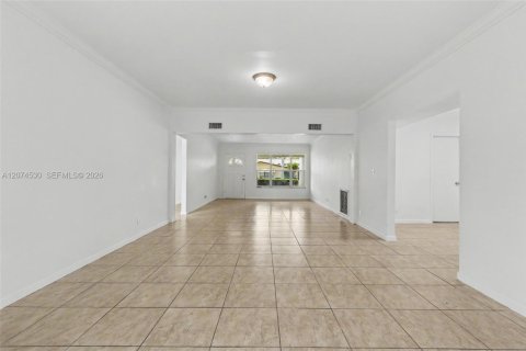 Casa en venta en Hollywood, Florida, 4 dormitorios, 218.51 m2 № 2312147 - foto 19