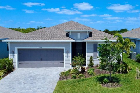 House in Englewood, Florida 3 bedrooms, 204.48 sq.m. № 2093588