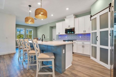 House in Ormond Beach, Florida 4 bedrooms, 258.92 sq.m. № 2097936 - photo 9