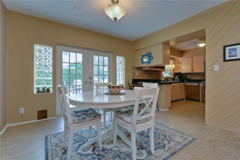 Casa en alquiler en Gulfport, Florida, 3 dormitorios, 130.99 m2 № 522957 - foto 22