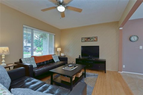Casa en alquiler en Gulfport, Florida, 3 dormitorios, 130.99 m2 № 522957 - foto 14