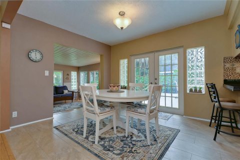 Casa en alquiler en Gulfport, Florida, 3 dormitorios, 130.99 m2 № 522957 - foto 21