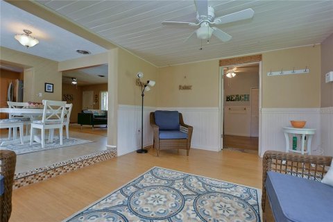 Casa en alquiler en Gulfport, Florida, 3 dormitorios, 130.99 m2 № 522957 - foto 29