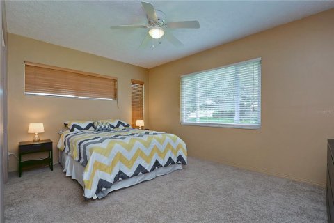 Casa en alquiler en Gulfport, Florida, 3 dormitorios, 130.99 m2 № 522957 - foto 10
