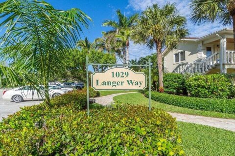 Apartamento en alquiler en Delray Beach, Florida, 2 dormitorios, 86.77 m2 № 1186277 - foto 1