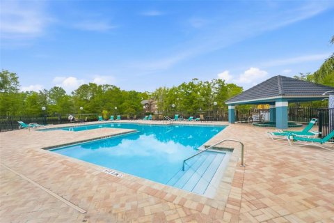 Condo in Orlando, Florida, 2 bedrooms  № 2213222 - photo 26