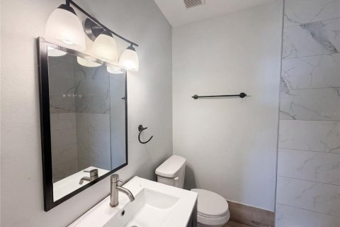 Casa en venta en Winter Haven, Florida, 3 dormitorios, 94.67 m2 № 2227349 - foto 13