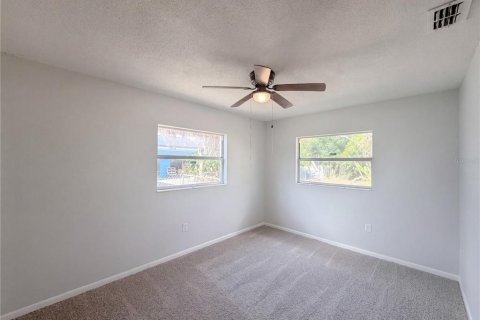 Casa en venta en Winter Haven, Florida, 3 dormitorios, 94.67 m2 № 2227349 - foto 10
