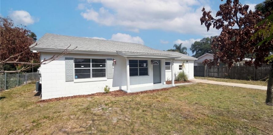 Casa en Winter Haven, Florida 3 dormitorios, 94.67 m2 № 2227349