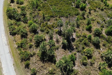 Terreno en venta en North Port, Florida № 2161572 - foto 11