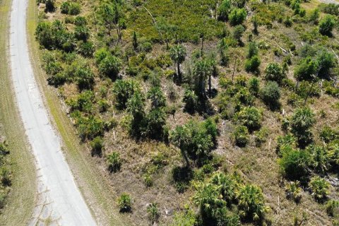 Terreno en venta en North Port, Florida № 2161572 - foto 6