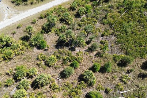 Terreno en venta en North Port, Florida № 2161572 - foto 5