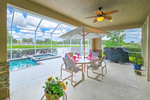 House in Port Orange, Florida 3 bedrooms, 272.67 sq.m. № 1792102 - photo 24