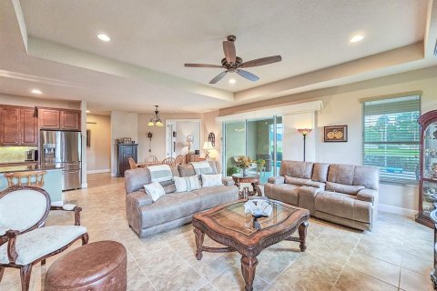 House in Port Orange, Florida 3 bedrooms, 272.67 sq.m. № 1792102 - photo 21