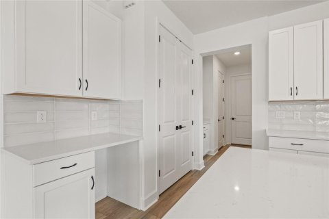 Villa ou maison à vendre à Valrico, Floride: 4 chambres, 193.98 m2 № 1751508 - photo 17