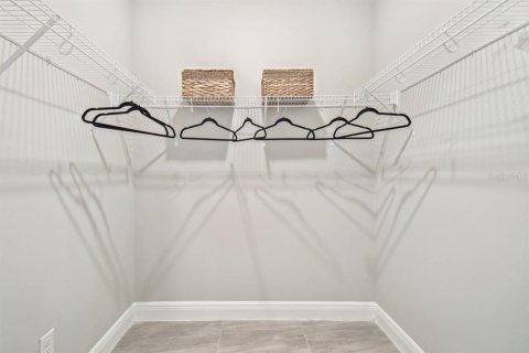 Villa ou maison à vendre à Zephyrhills, Floride: 4 chambres, 189.71 m2 № 2433645 - photo 28
