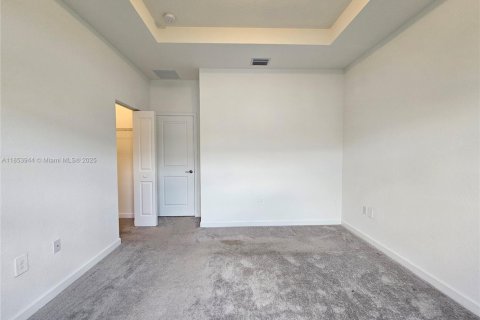 Townhouse in Homestead, Florida 3 bedrooms, 129.41 sq.m. № 1871758 - photo 14