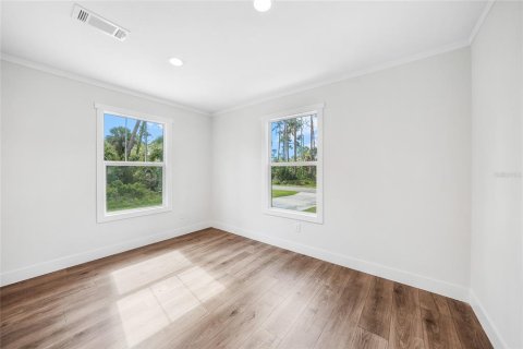 House in Port Charlotte, Florida 3 bedrooms, 134.43 sq.m. № 1894363 - photo 10