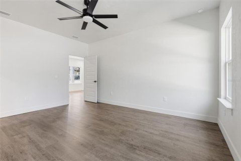 Casa en venta en Archer, Florida, 4 dormitorios, 180.51 m2 № 2205971 - foto 8