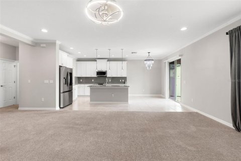 Casa en alquiler en Wesley Chapel, Florida, 3 dormitorios, 242.1 m2 № 1904461 - foto 8
