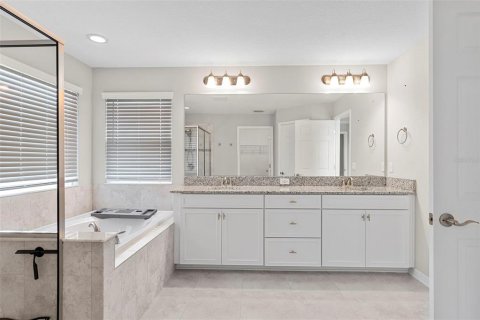 Casa en alquiler en Wesley Chapel, Florida, 3 dormitorios, 242.1 m2 № 1904461 - foto 26