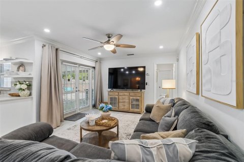 Villa ou maison à vendre à Tampa, Floride: 3 chambres, 151.9 m2 № 2093807 - photo 15
