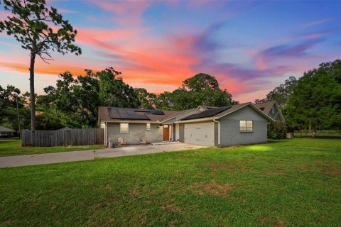 Casa en venta en Longwood, Florida, 4 dormitorios, 234.76 m2 № 1876001 - foto 1