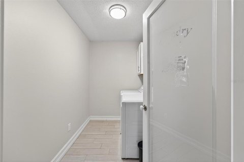Casa en venta en Longwood, Florida, 4 dormitorios, 234.76 m2 № 1876001 - foto 24
